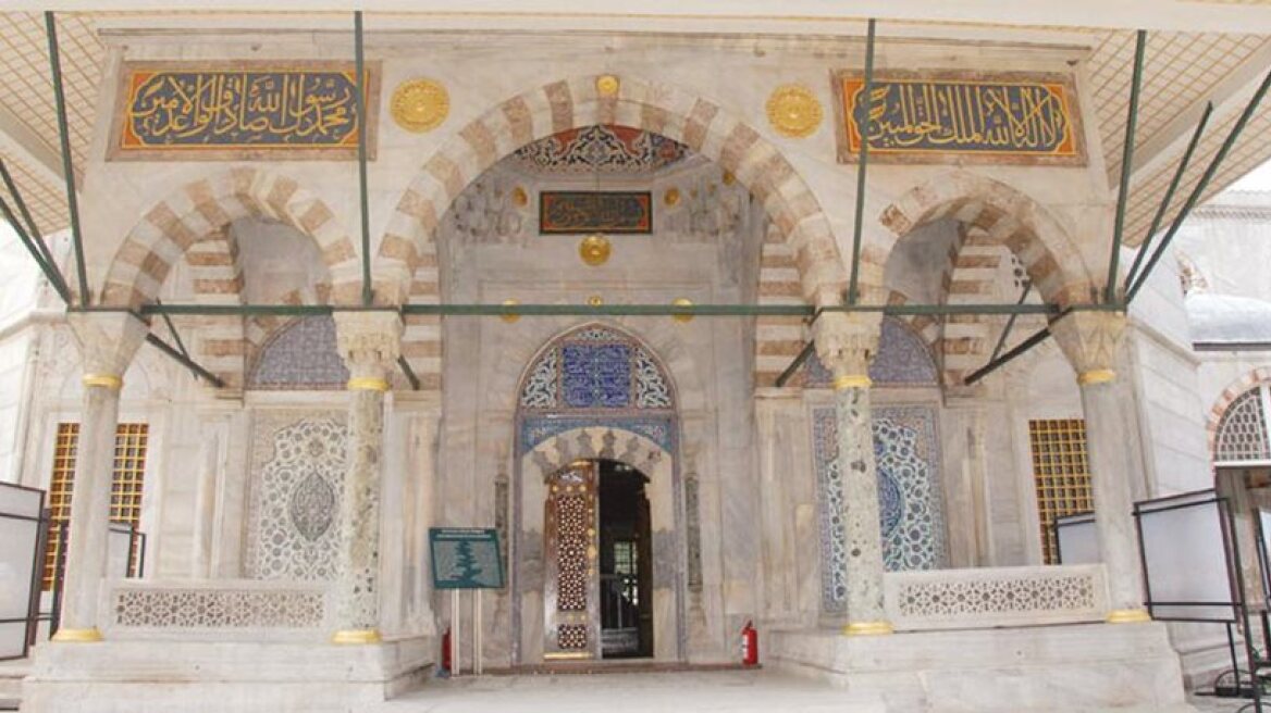 Turkey requests France return stolen tiles from tomb of Sultan Selim II in Hagia Sophia